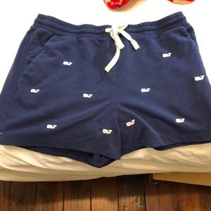 Vineyard Vine shorts